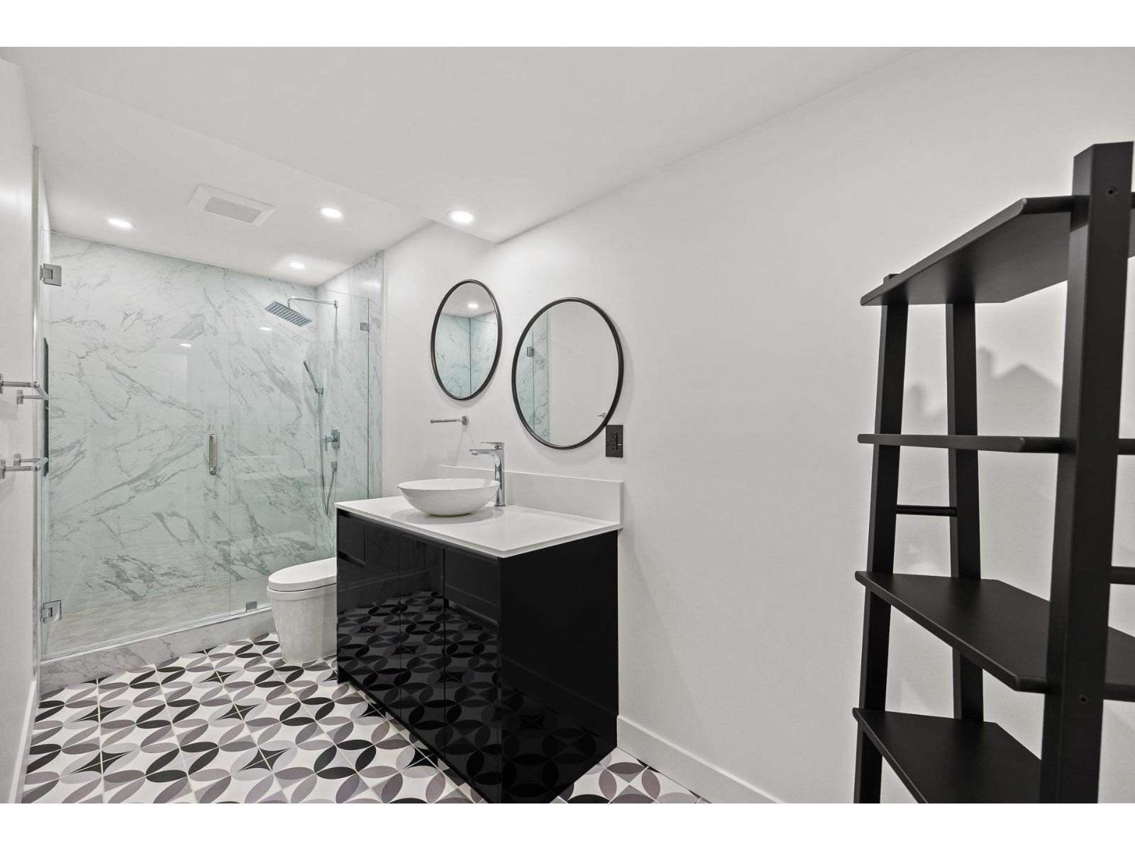 15497 Rosemary Heights Crescent, Surrey, British Columbia  V3Z 0K2 - Photo 29 - R3103536