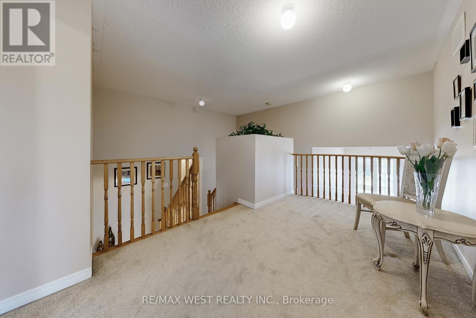 303 King Street E, East Gwillimbury, Ontario  L0G 1M0 - Photo 30 - N12977010