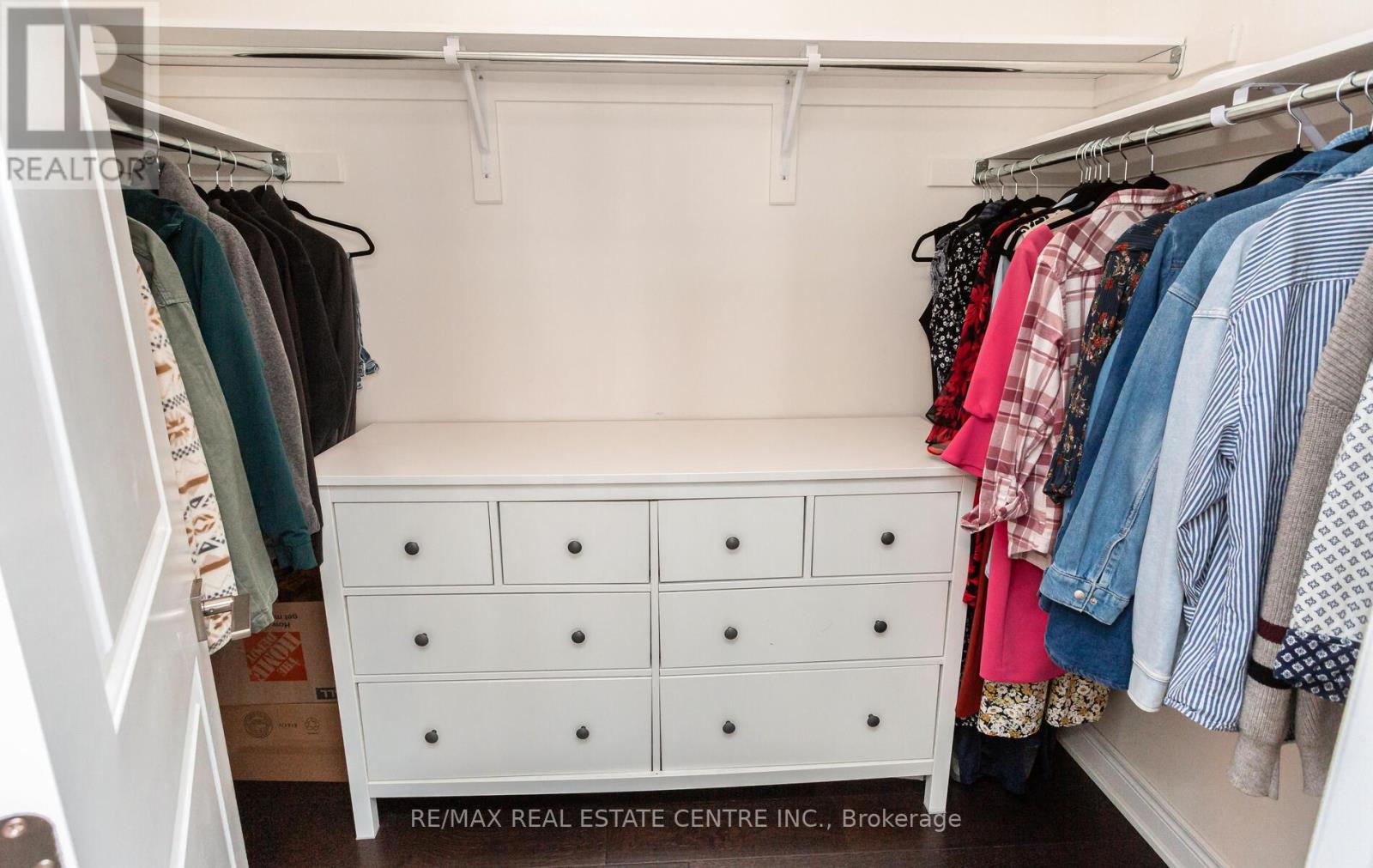 9 Rolling Acres Drive, Brampton, Ontario  L6X 5P3 - Photo 23 - W12977772