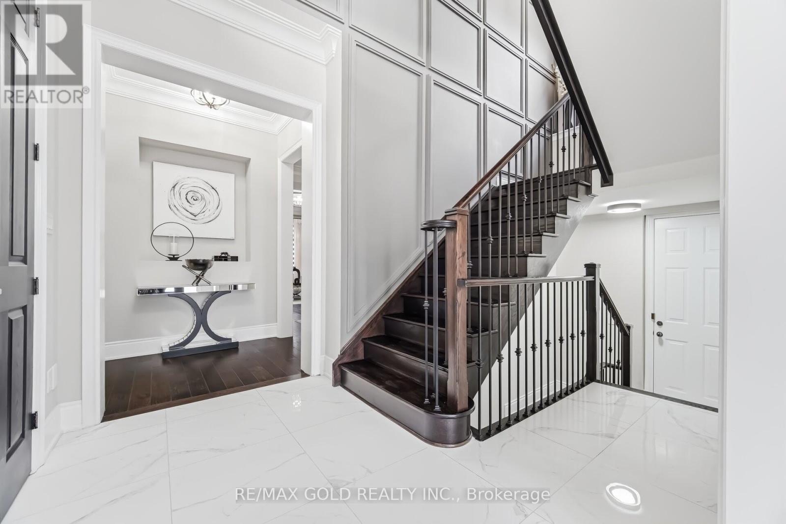 4 Spain Crescent, Brampton, Ontario  L6P 4G8 - Photo 22 - W12977774