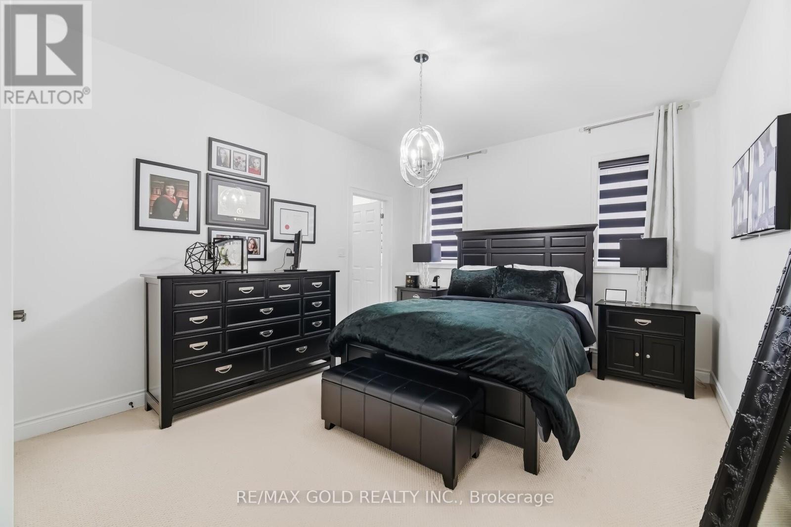 4 Spain Crescent, Brampton, Ontario  L6P 4G8 - Photo 26 - W12977774