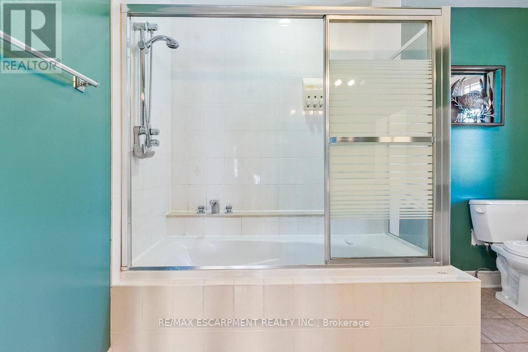 2510 Donnavale Drive, Mississauga, Ontario  L5A 2N1 - Photo 36 - W12977810