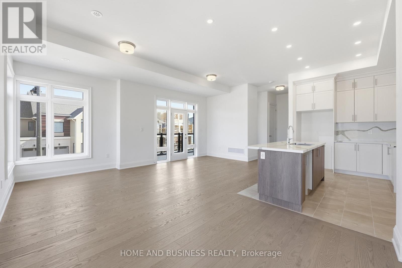 75 Jack Bowerbank Boulevard, Oakville, Ontario  L6M 4K1 - Photo 8 - W12977822