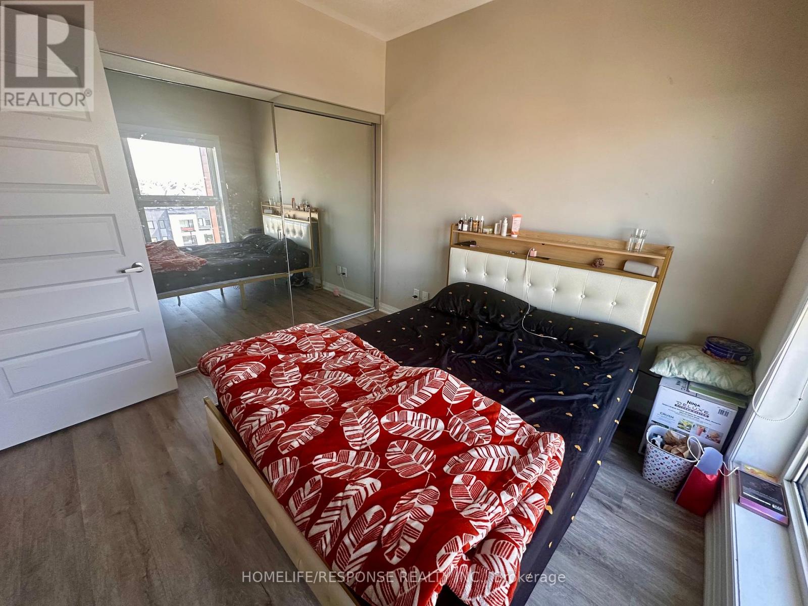 508 - 128 Grovewood Common, Oakville, Ontario  L6H 0X3 - Photo 11 - W12977840