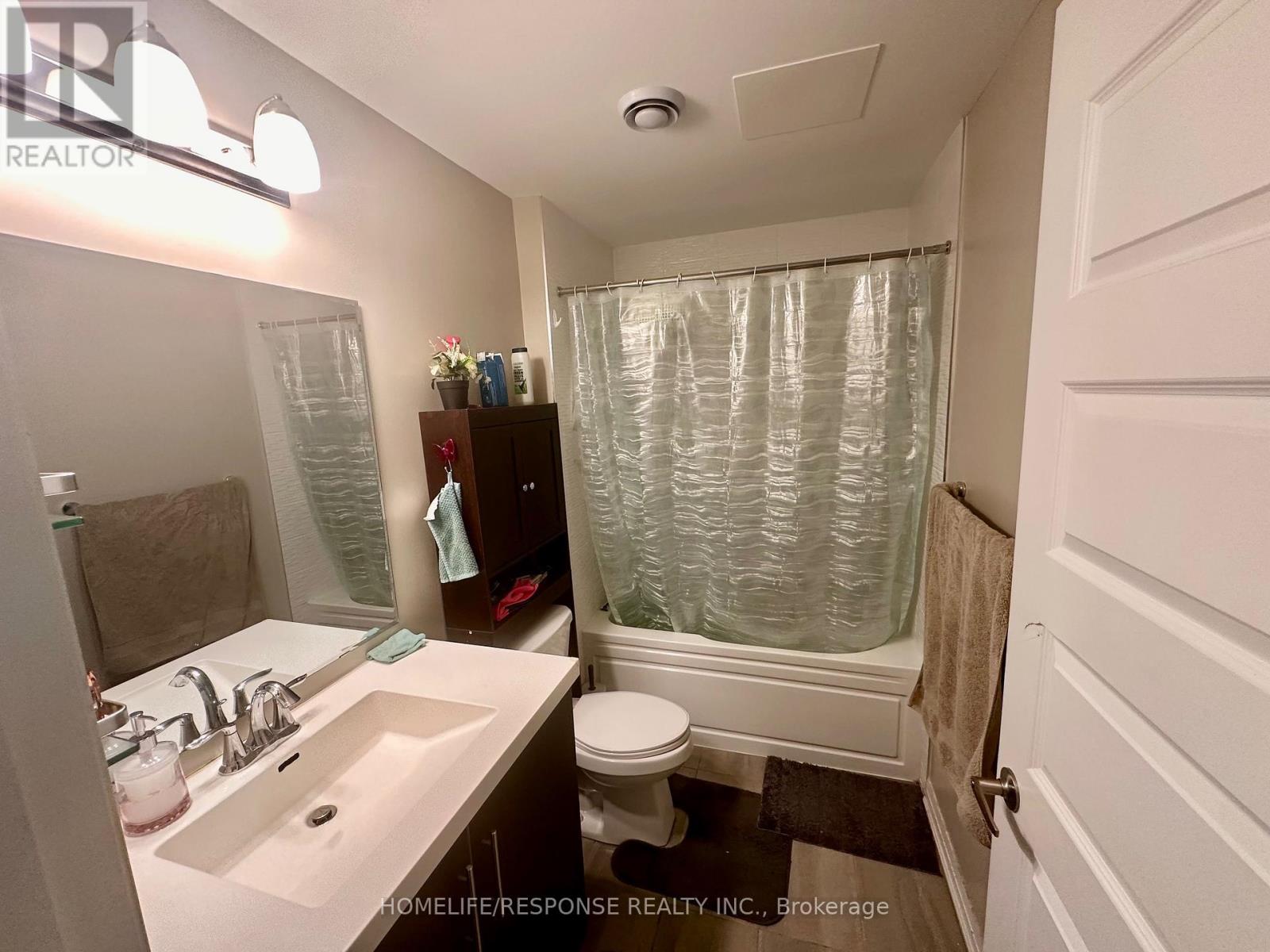 508 - 128 Grovewood Common, Oakville, Ontario  L6H 0X3 - Photo 12 - W12977840