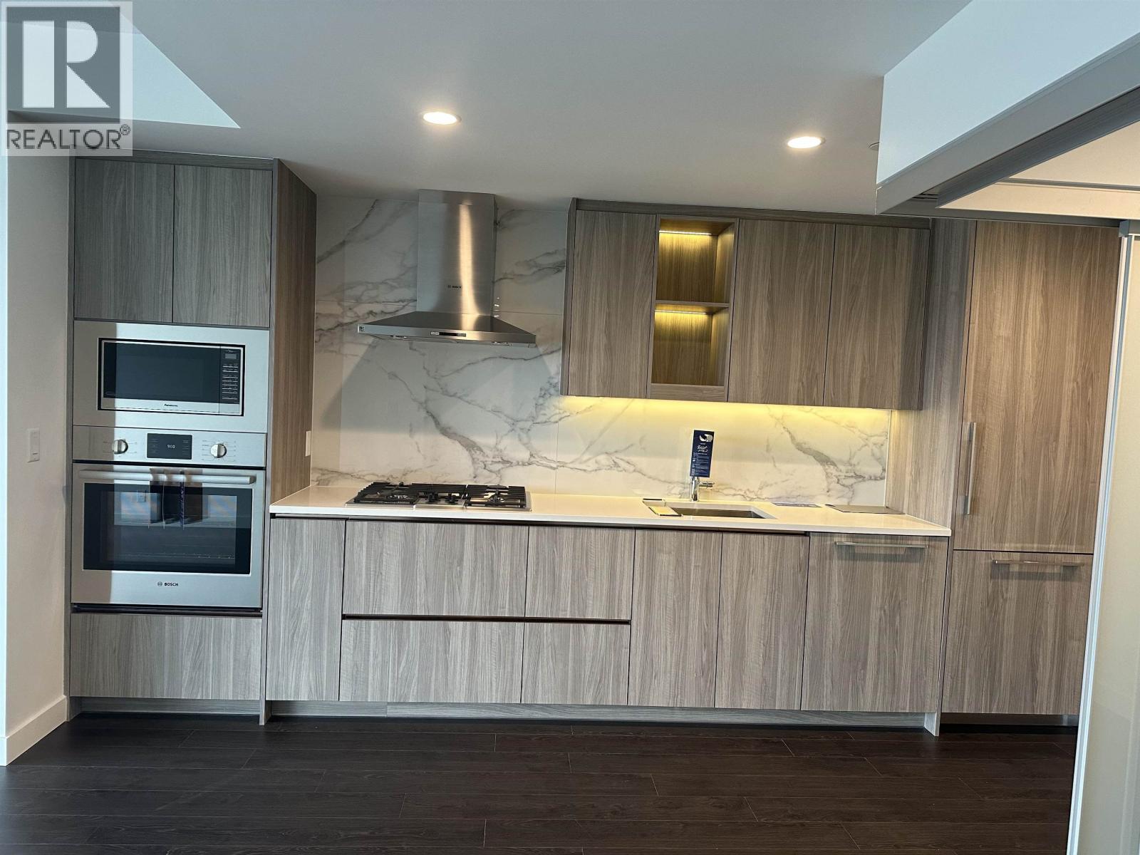 3008 4890 Lougheed Highway, Burnaby, British Columbia V5C 0N2 - Photo 2 - R3109199