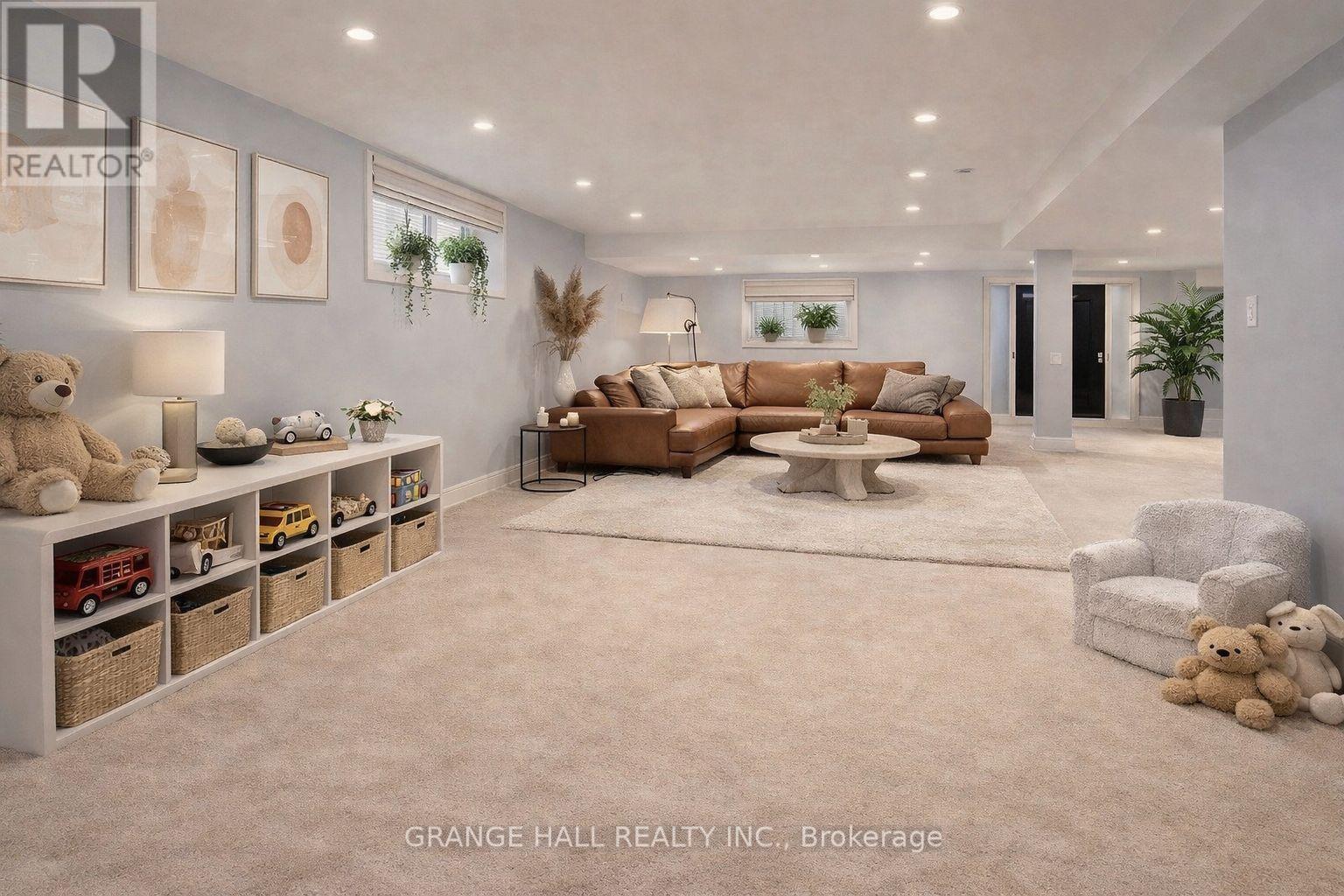 16 Barker Avenue, Toronto, Ontario  M9V 1E5 - Photo 32 - W12945226