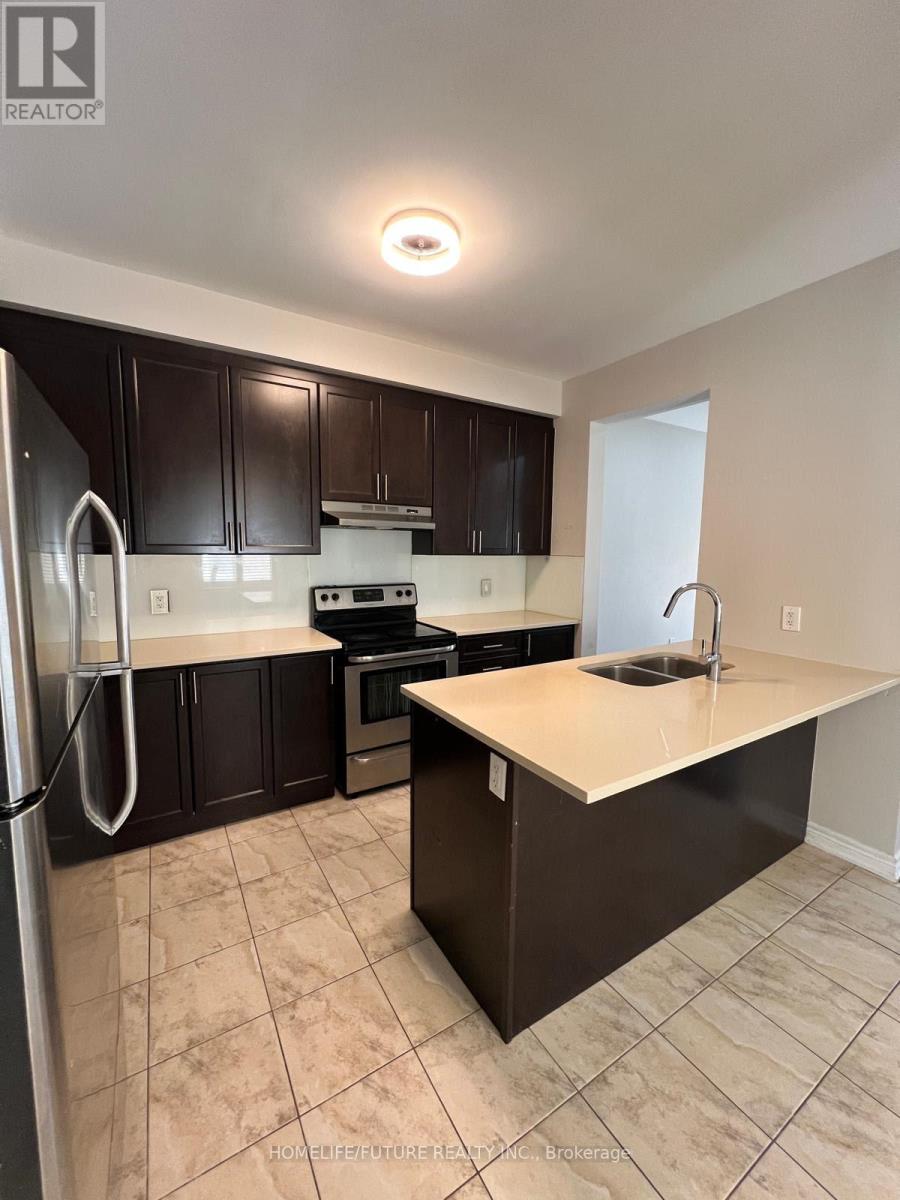 Main & 2nd - 20 Ledger Point Crescent, Brampton, Ontario  L6R 3W3 - Photo 7 - W12917280