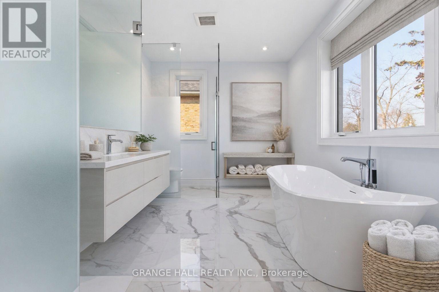 16 Barker Avenue, Toronto, Ontario  M9V 1E5 - Photo 21 - W12945226