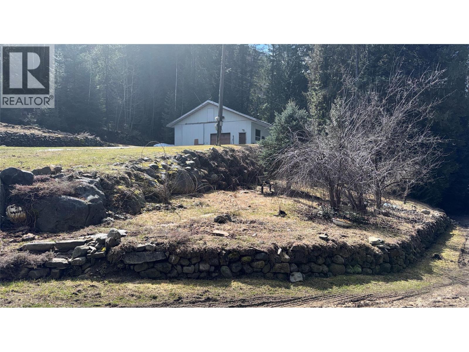 2300 Old Salmo Road, Fruitvale, British Columbia  V0G 1L0 - Photo 68 - 10342544