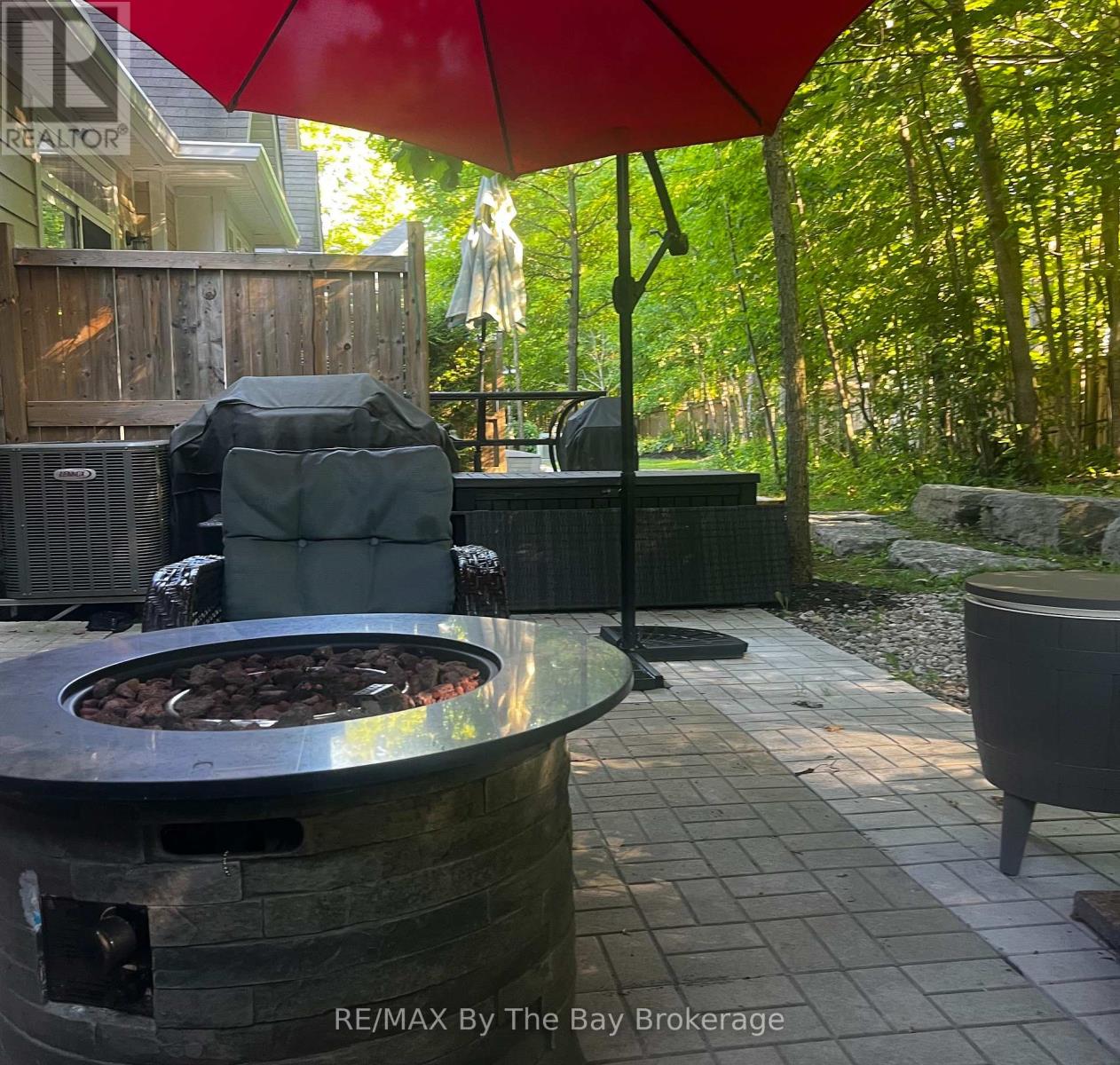 37 Berkshire Avenue, Wasaga Beach, Ontario  L9Z 0G3 - Photo 46 - S12842220