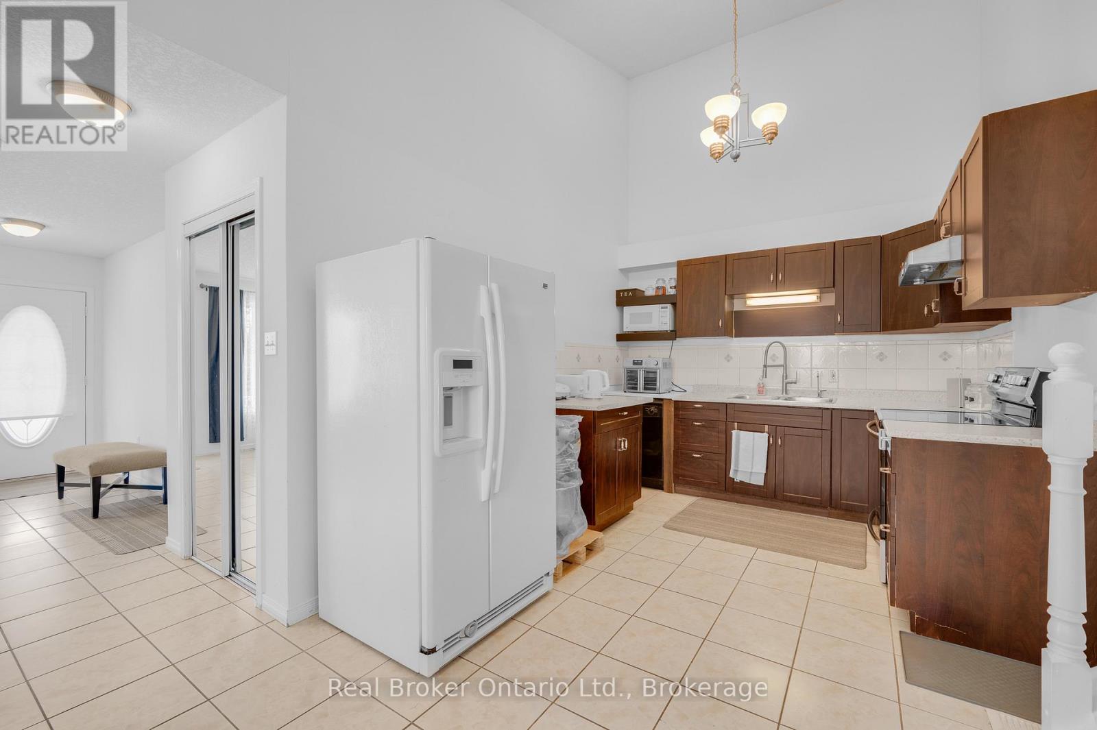 23 Mosser Drive, Cambridge, Ontario  N1P 1J1 - Photo 12 - X12978200