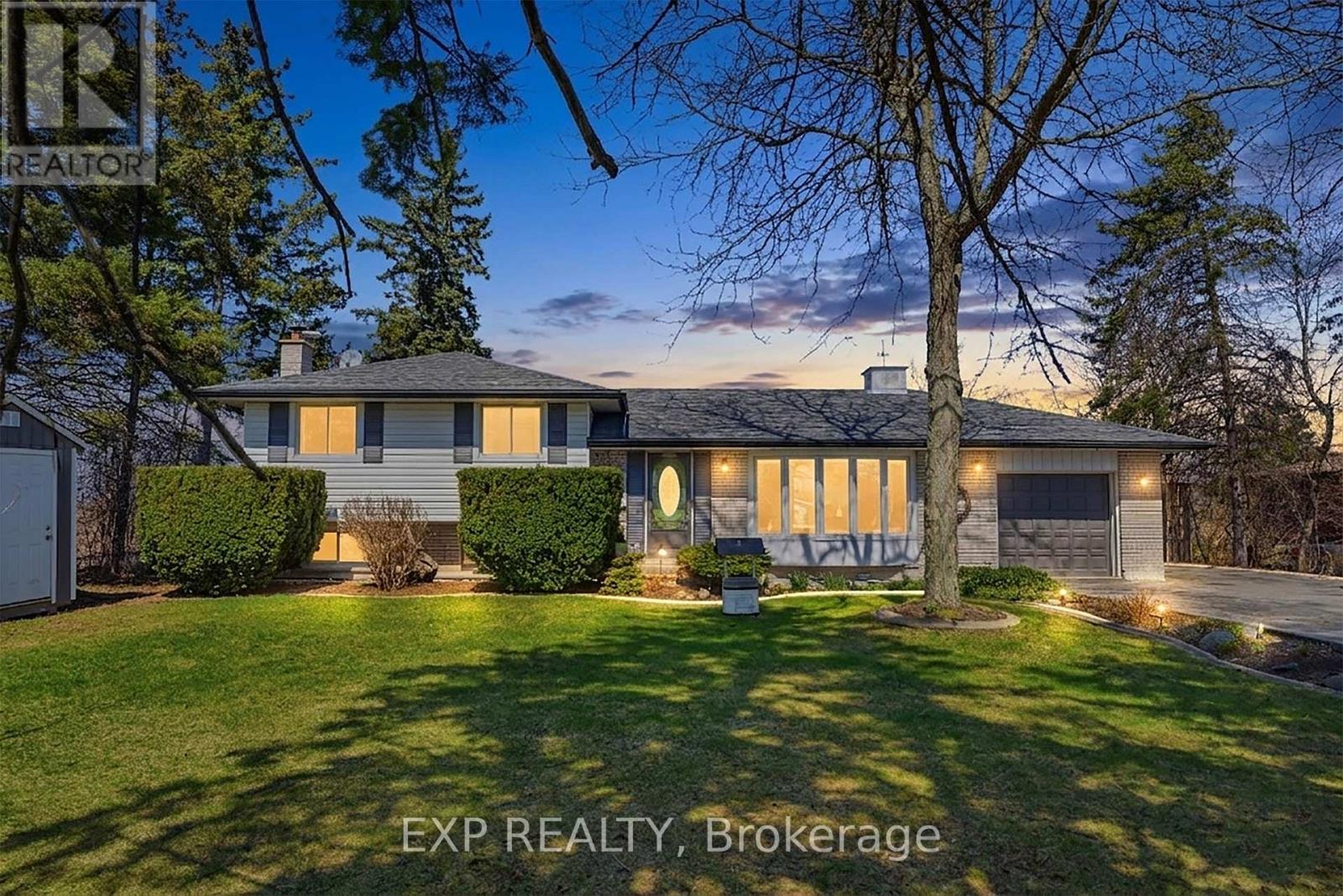 4130 GOLF CLUB ROAD, Hamilton, Ontario