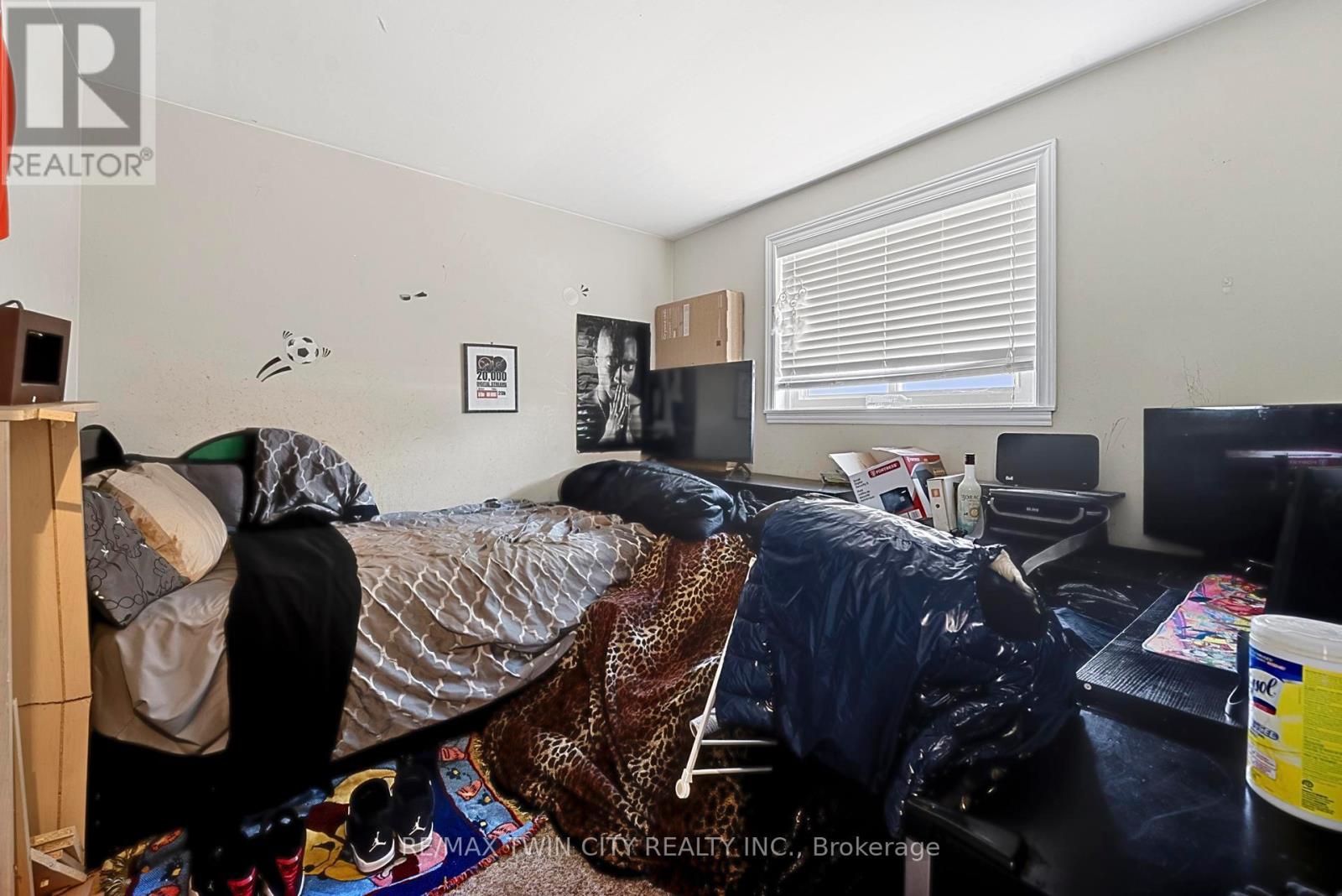 228 Holborn Drive, Kitchener, Ontario  N2A 2E8 - Photo 14 - X12977888