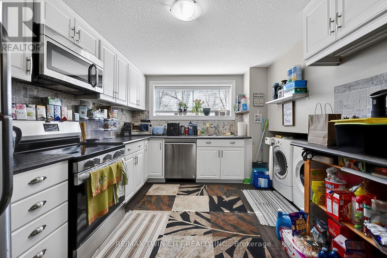 228 Holborn Drive, Kitchener, Ontario  N2A 2E8 - Photo 20 - X12977888