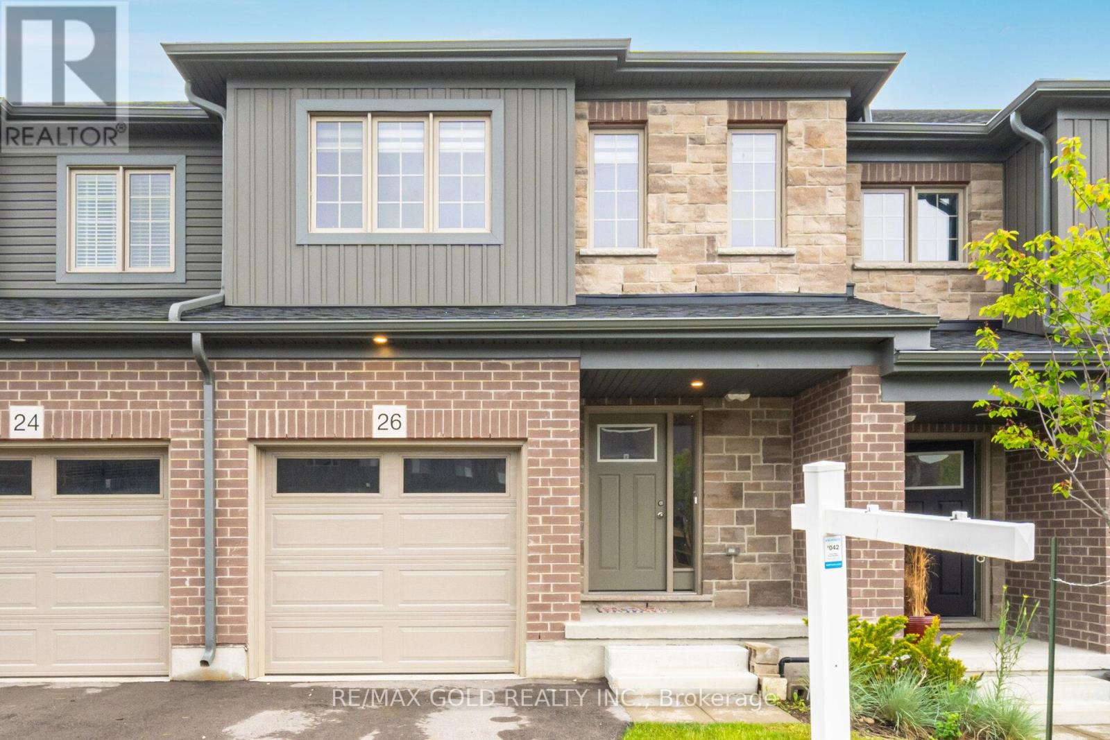 26 WEST MILL STREET, North Dumfries, Ontario