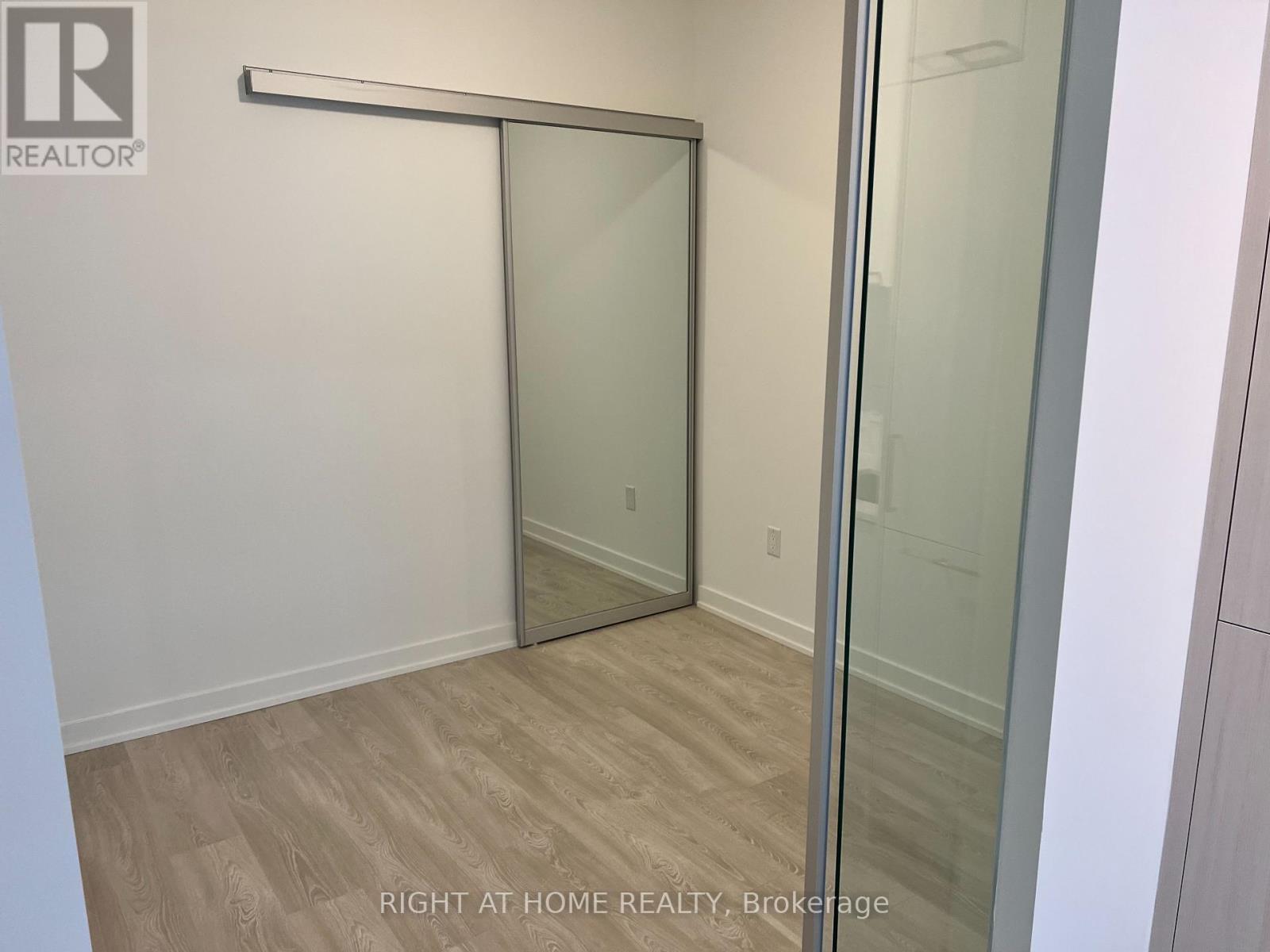 1101 - 634 Church Street, Toronto, Ontario  M4Y 0G9 - Photo 3 - C12978086