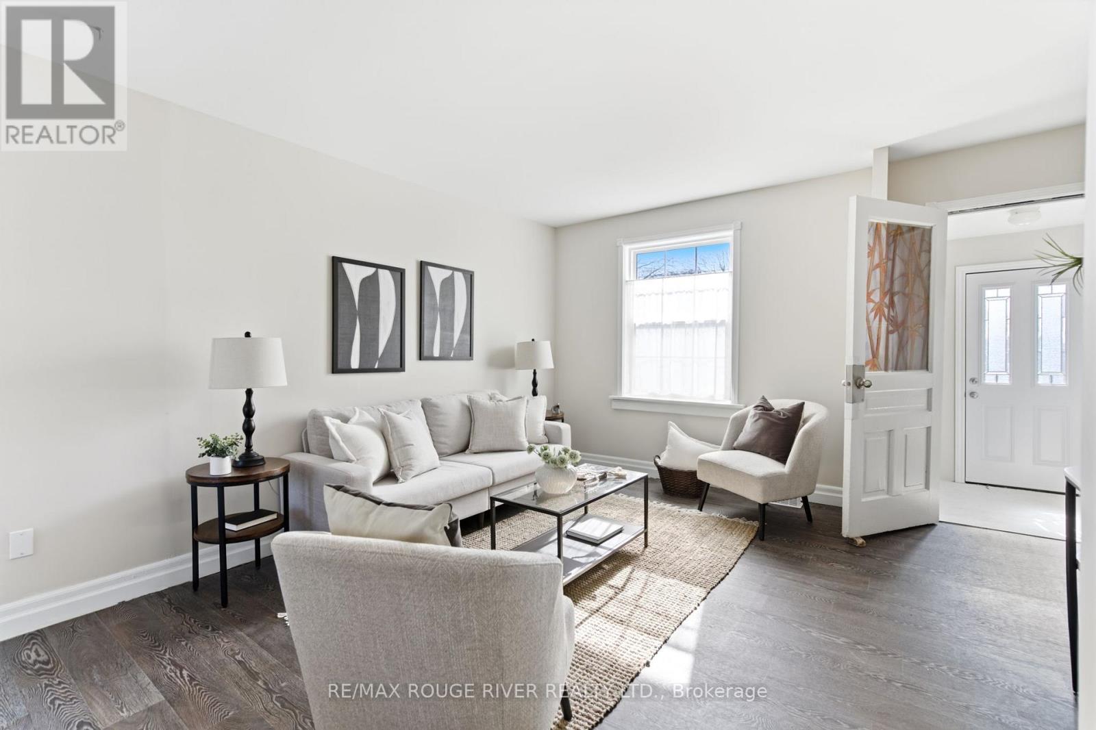 195 Burk Street, Oshawa, Ontario  L1J 4C2 - Photo 5 - E12978048