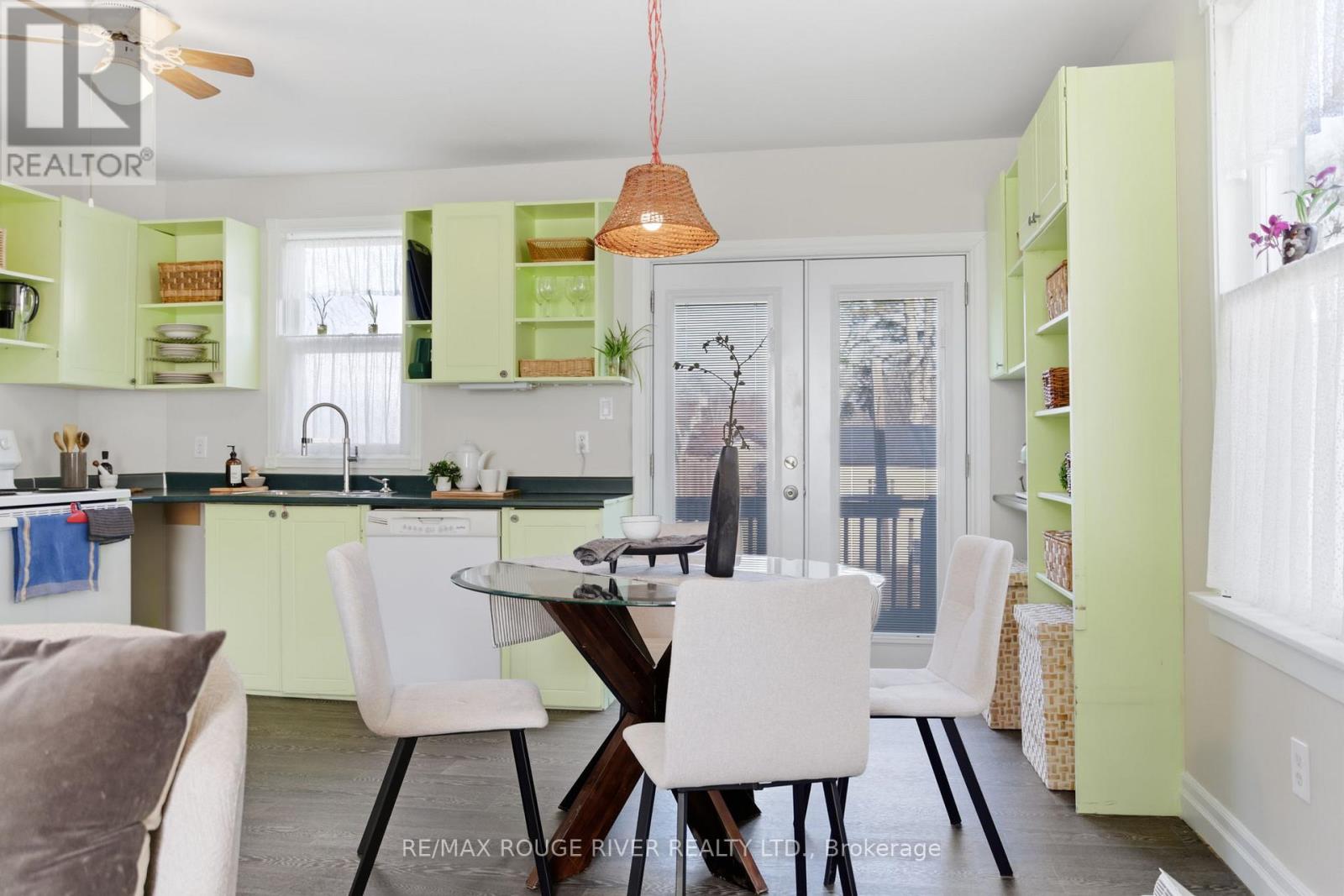 195 Burk Street, Oshawa, Ontario  L1J 4C2 - Photo 9 - E12978048