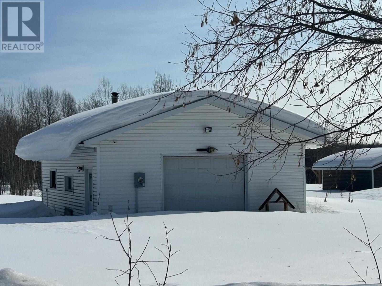 174 Maki Rd, Sault Ste. Marie, Ontario P6A 6K4 - Photo 6 - SM260406