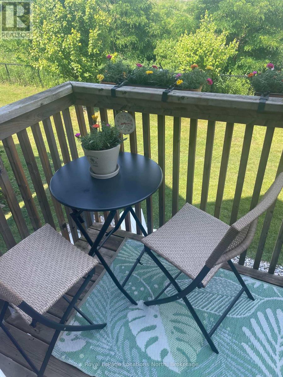 32 Berkshire Avenue, Wasaga Beach, Ontario  L9Z 0G3 - Photo 43 - S12978070