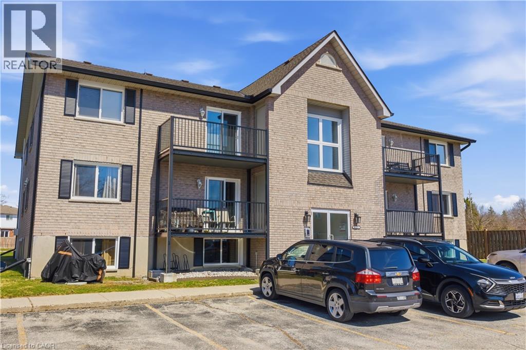 50 Campbell Court Unit# 312, Stratford, Ontario  N5A 7T6 - Photo 2 - 40819223