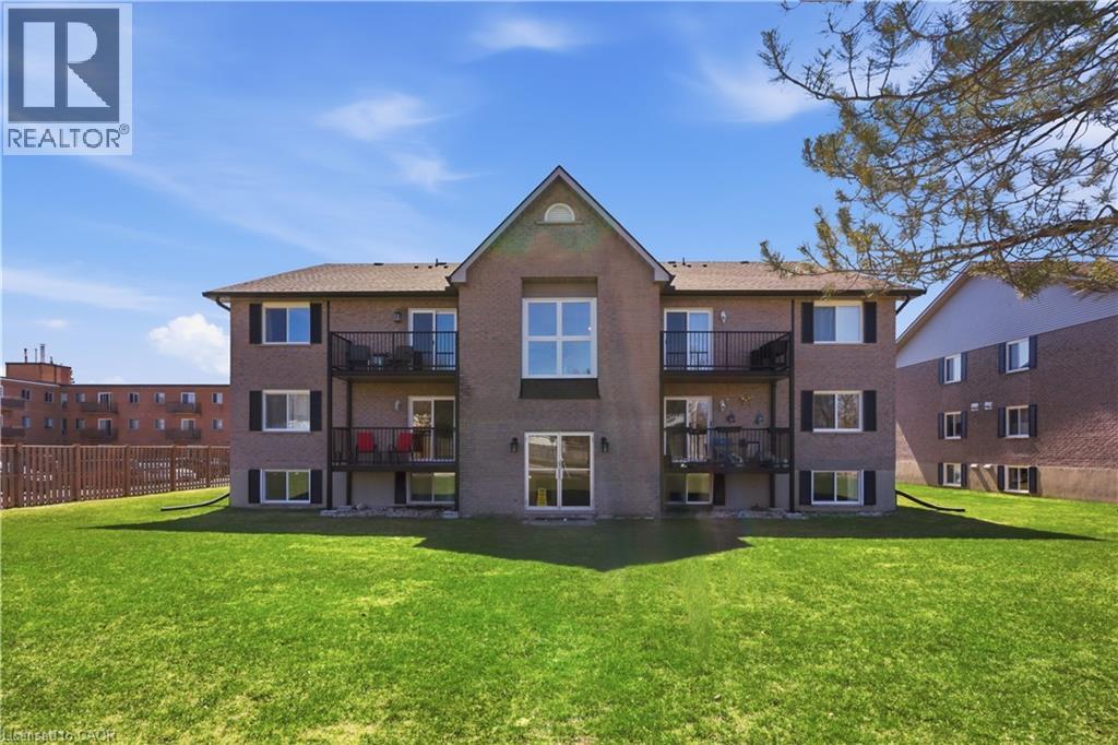 50 Campbell Court Unit# 312, Stratford, Ontario  N5A 7T6 - Photo 3 - 40819223