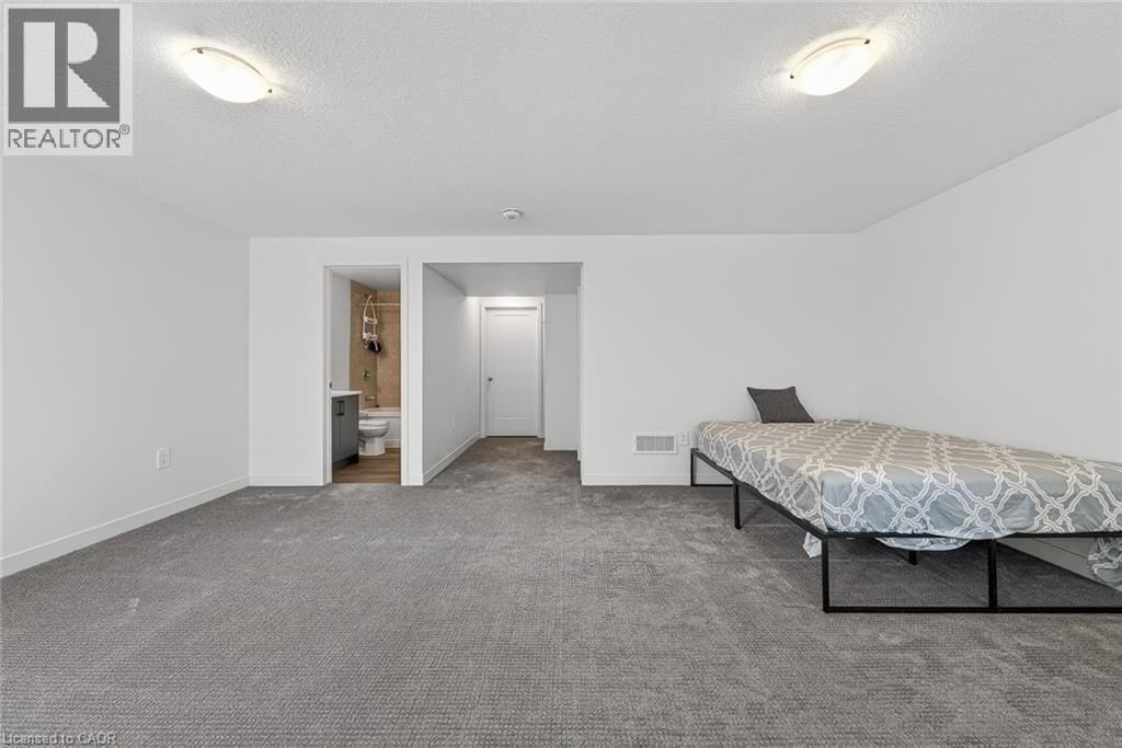 95 Queensbrook Crescent, Cambridge, Ontario N1S 0E4 - Photo 46 - 40819071