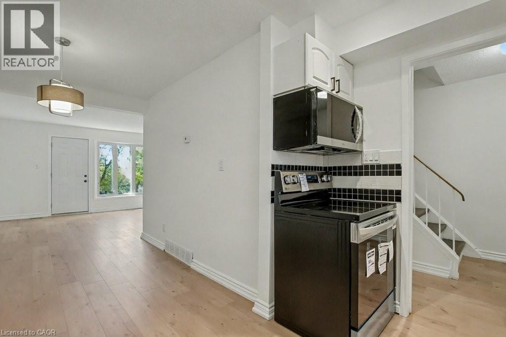 25 Upper Canada Drive Unit# 17, Kitchener, Ontario  N2P 1G2 - Photo 5 - 40800854