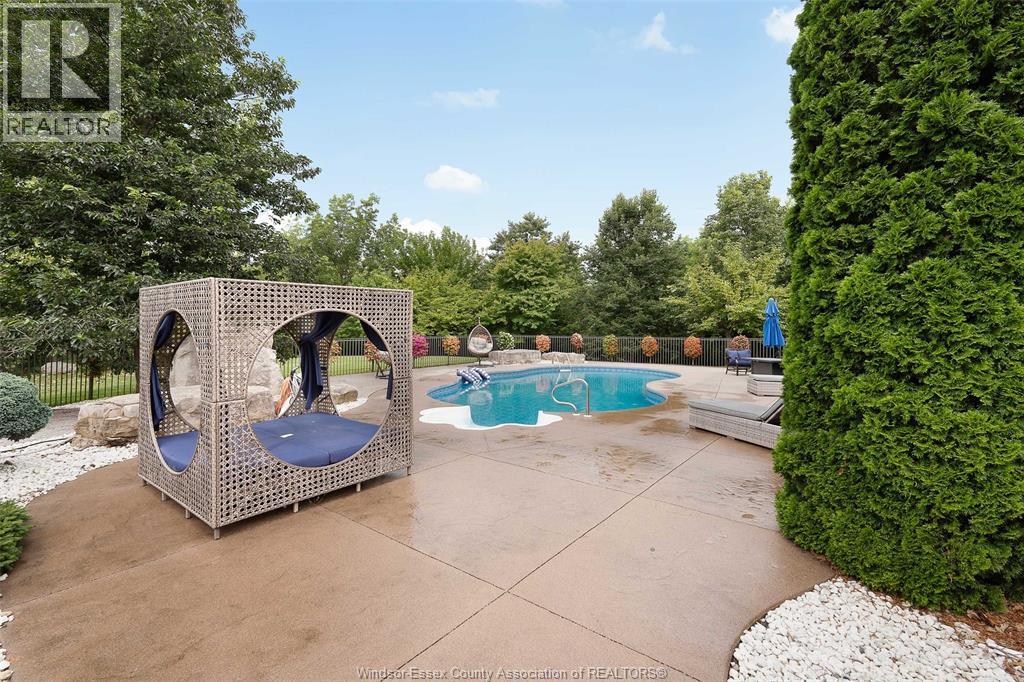 7566 Howard Avenue, Amherstburg, Ontario  N0R 1J0 - Photo 39 - 26007654