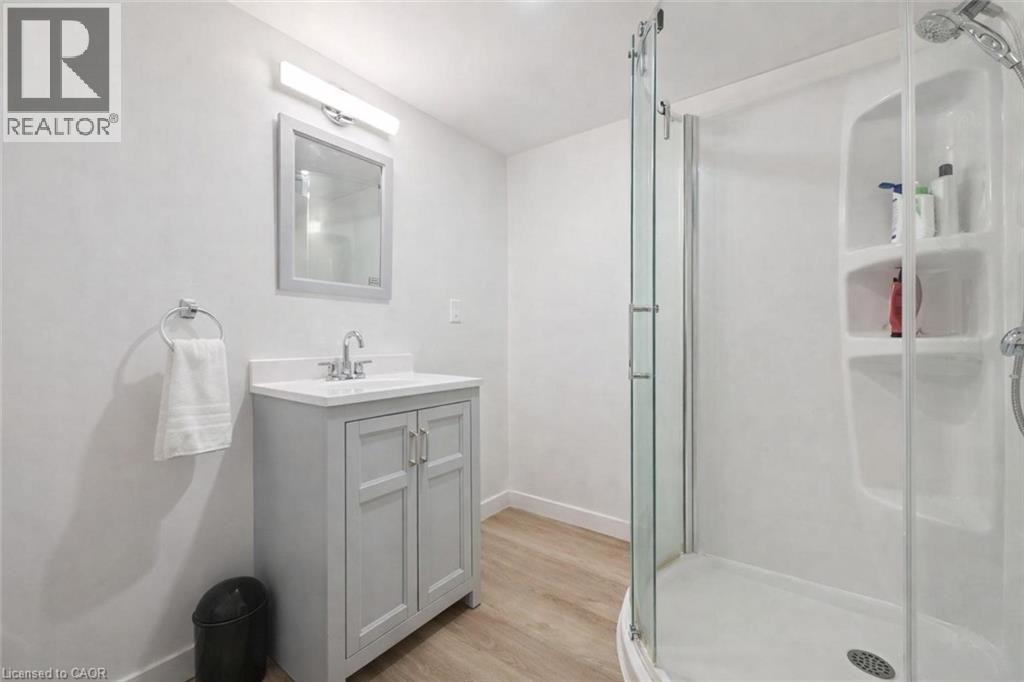 58 Vancouver Drive, Guelph, Ontario  N1E 2E9 - Photo 11 - 40815865