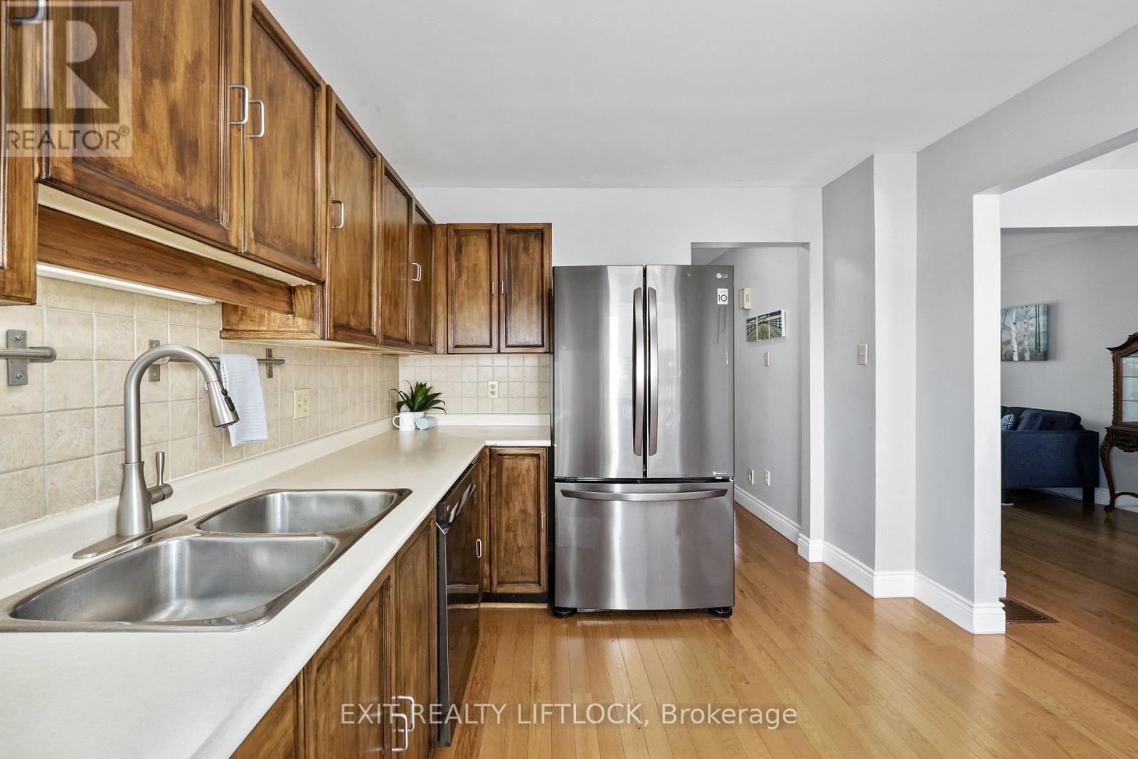 1243 Huntington Circle, Peterborough, Ontario  K9K 2B4 - Photo 11 - X12978190