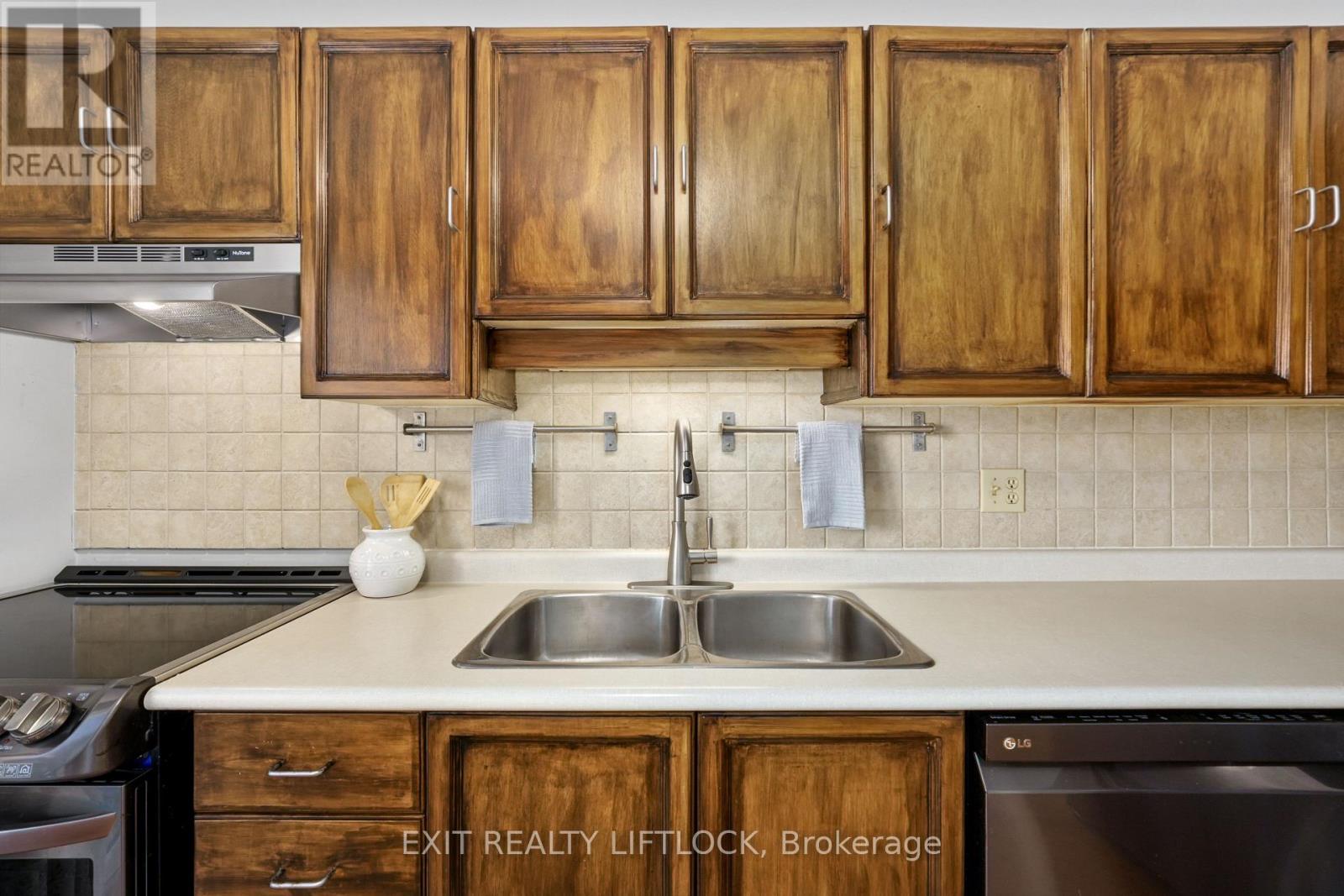 1243 Huntington Circle, Peterborough, Ontario  K9K 2B4 - Photo 13 - X12978190