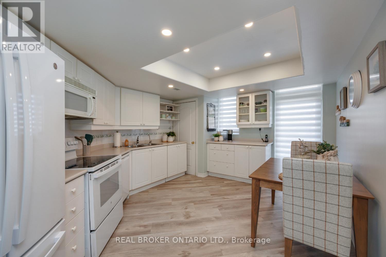 401 - 51 Rivermill Boulevard, Kawartha Lakes, Ontario  K9V 6E8 - Photo 12 - X12978196