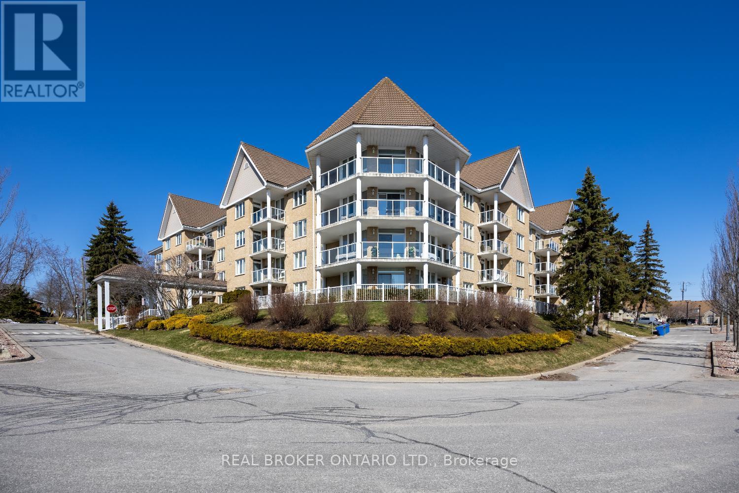 401 - 51 Rivermill Boulevard, Kawartha Lakes, Ontario  K9V 6E8 - Photo 4 - X12978196