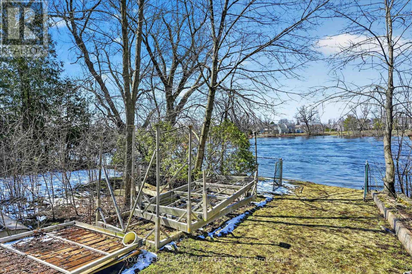 665 River Road S, Peterborough, Ontario  K9J 1E6 - Photo 12 - X12978226