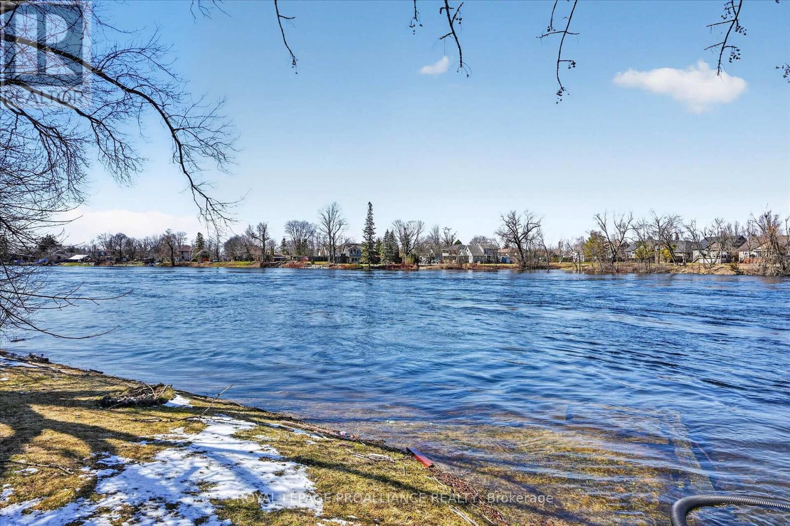 665 River Road S, Peterborough, Ontario  K9J 1E6 - Photo 14 - X12978226