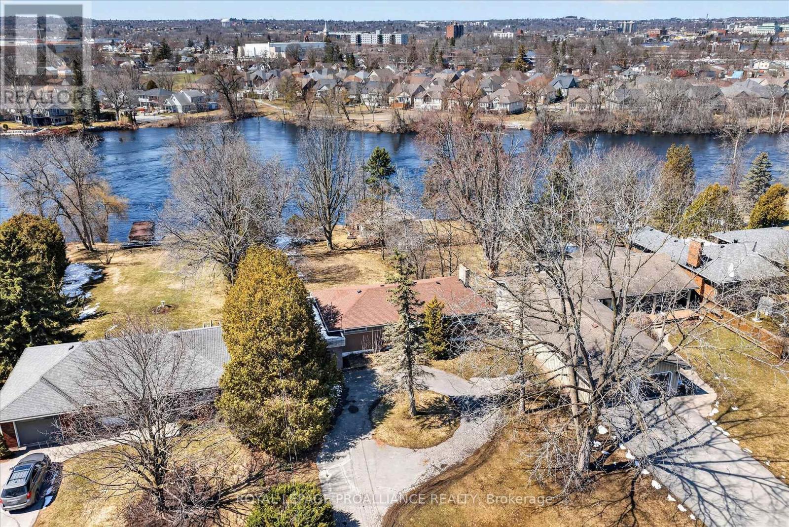 665 River Road S, Peterborough, Ontario  K9J 1E6 - Photo 17 - X12978226