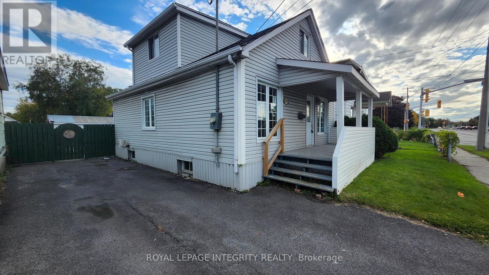 360 Ninth Street W, Cornwall, Ontario  K6J 3A7 - Photo 24 - X12978254