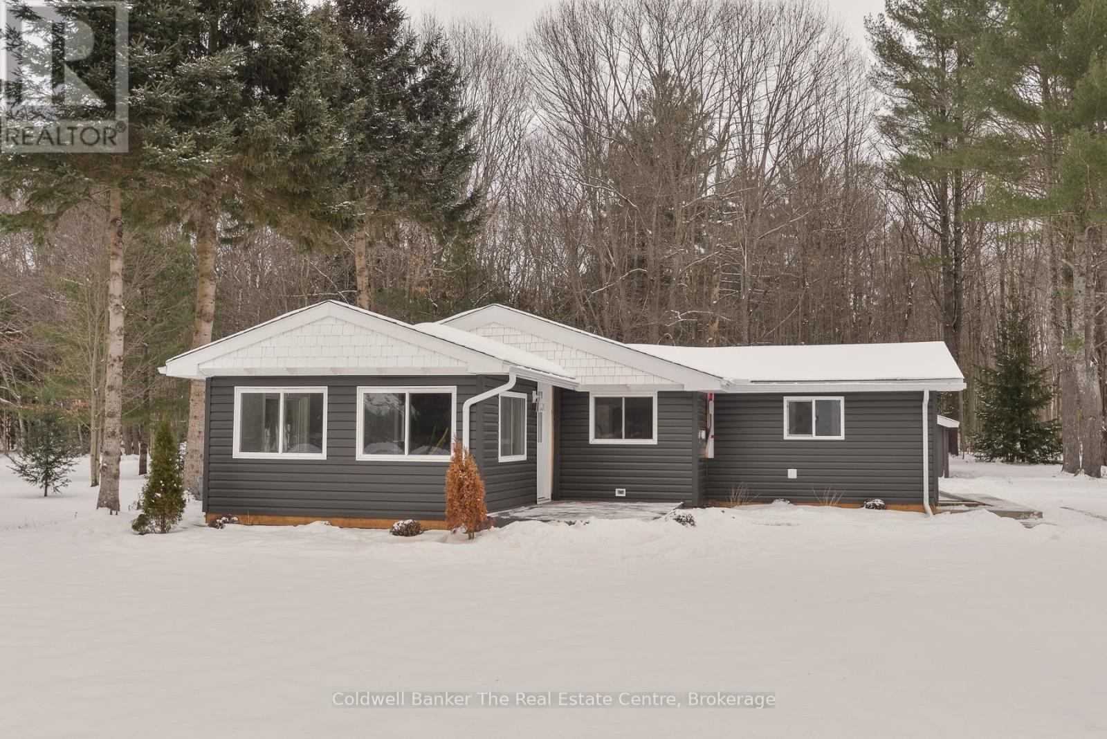 460 WELLINGTON STREET, Gravenhurst, Ontario