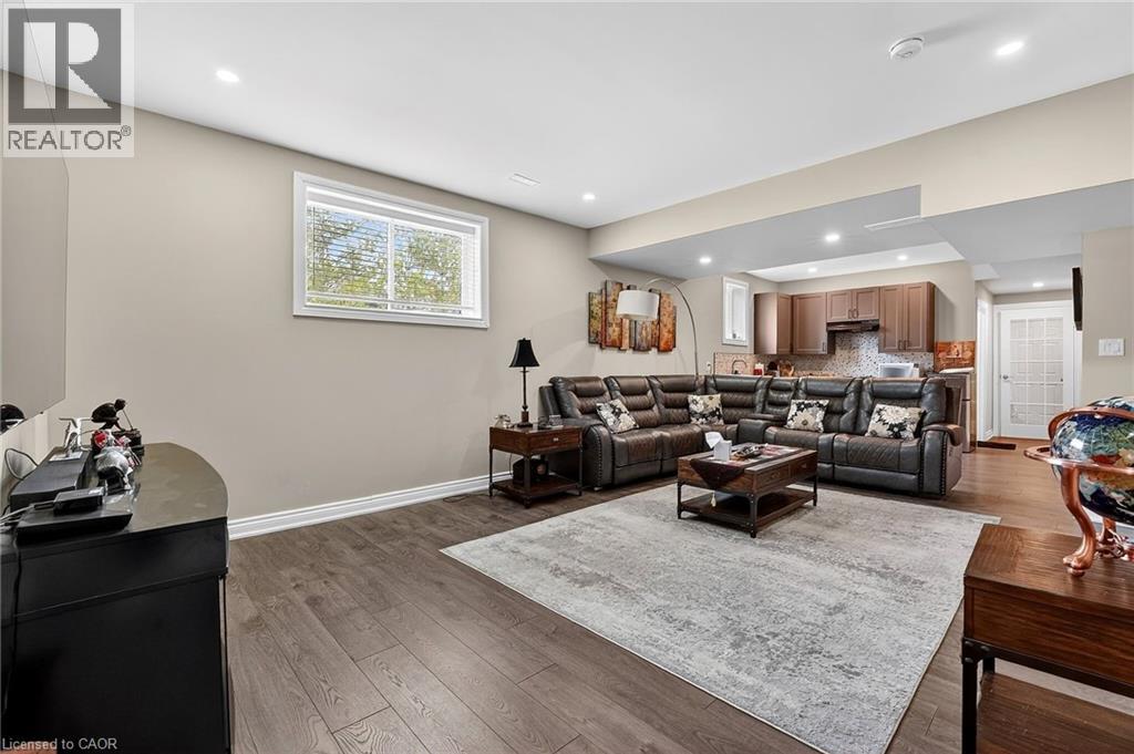 5499 Attema Crescent, West Lincoln, Ontario  L0R 1Y0 - Photo 30 - 40817753