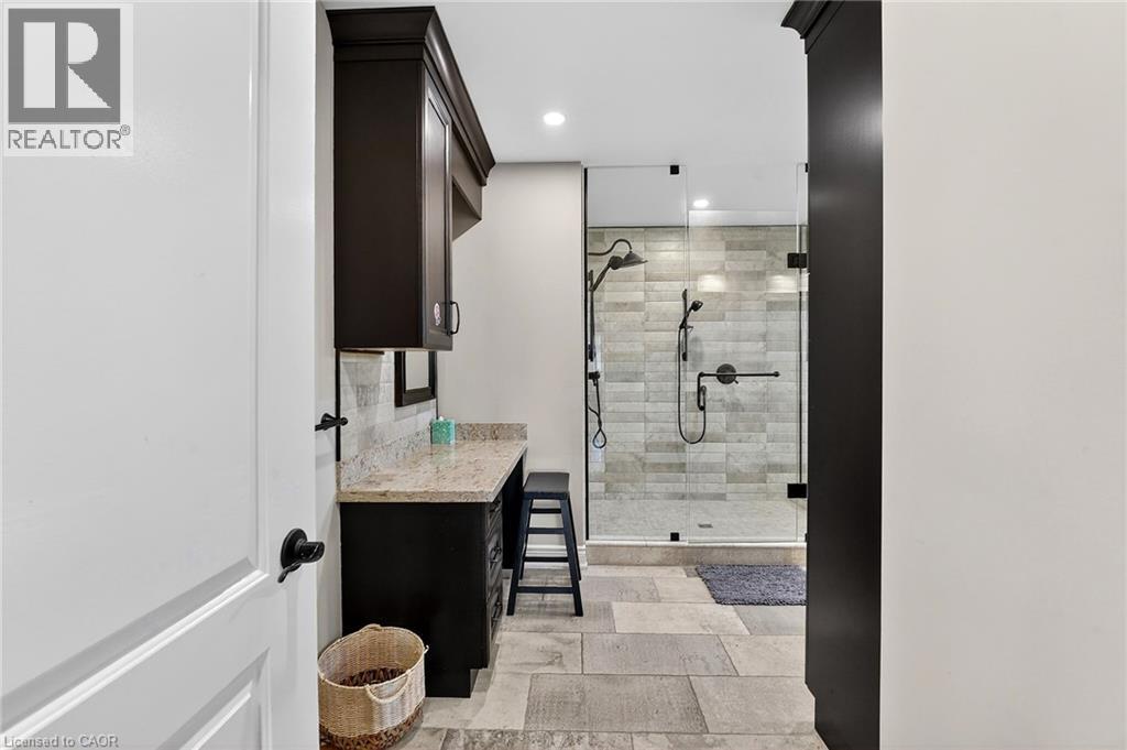 5499 Attema Crescent, West Lincoln, Ontario  L0R 1Y0 - Photo 22 - 40817753