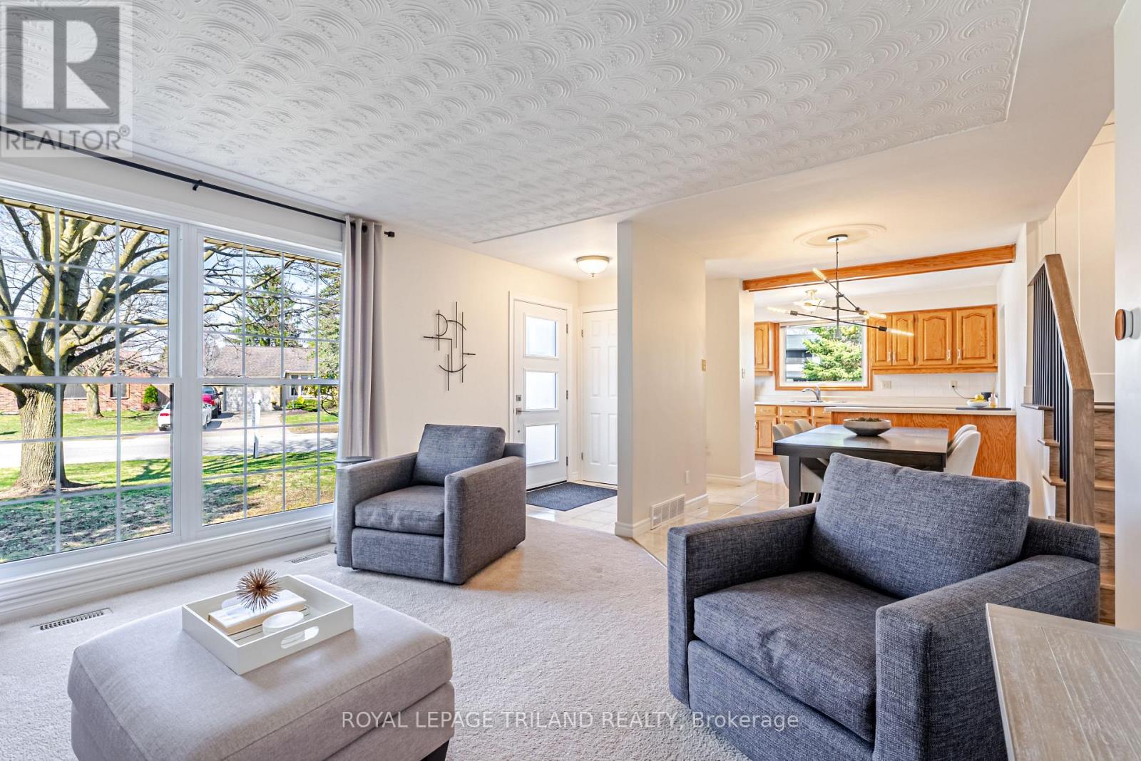 183 Canterbury Drive, Thames Centre, Ontario N0L 1G3 - Photo 12 - X12978038