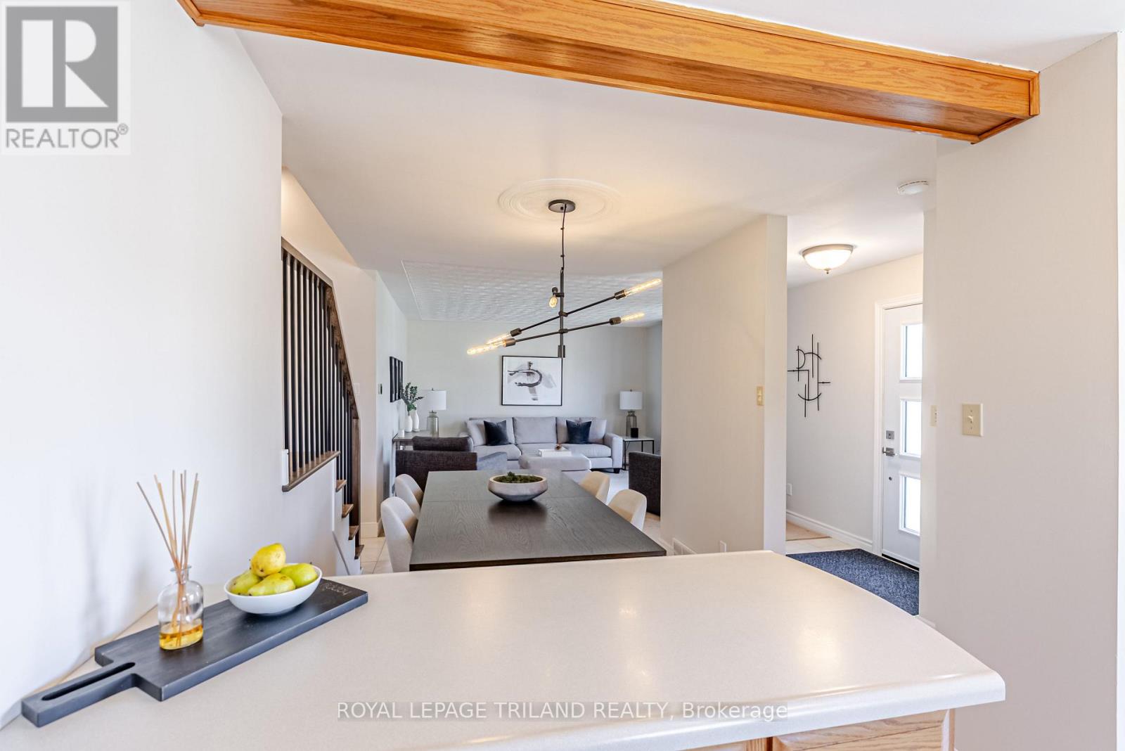 183 Canterbury Drive, Thames Centre, Ontario N0L 1G3 - Photo 19 - X12978038