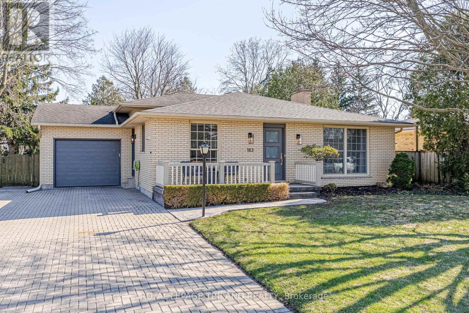 183 Canterbury Drive, Thames Centre, Ontario N0L 1G3 - Photo 4 - X12978038