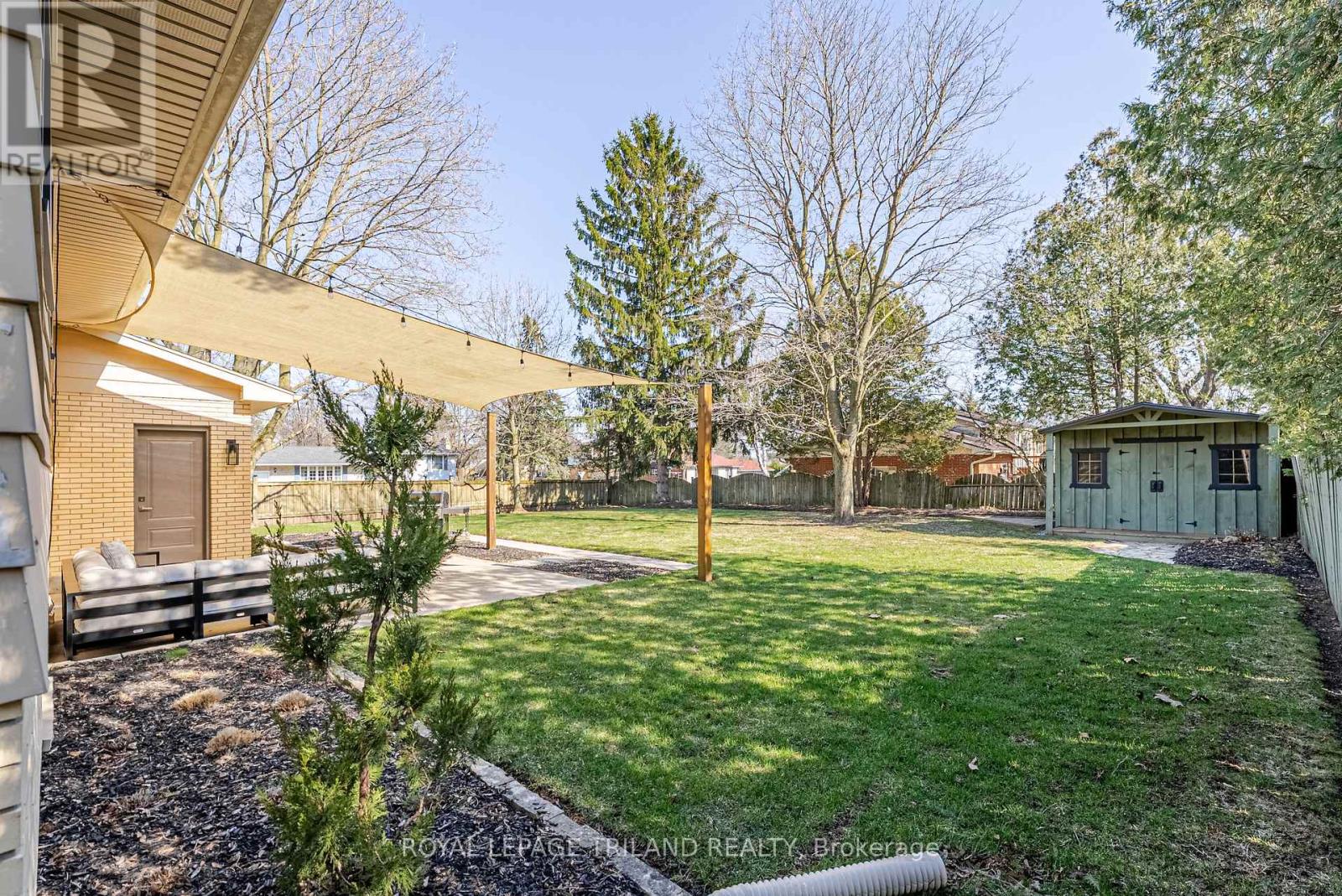 183 Canterbury Drive, Thames Centre, Ontario N0L 1G3 - Photo 43 - X12978038