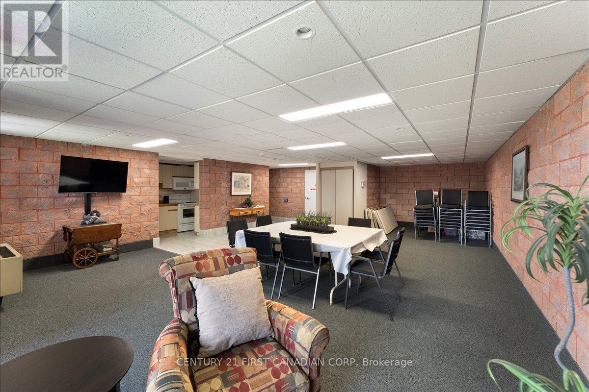 706 - 5 Mill Pond Court, Norfolk, Ontario  N3Y 5J6 - Photo 5 - X12978088