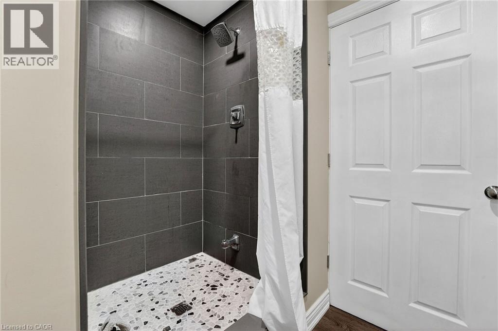 5499 Attema Crescent, West Lincoln, Ontario  L0R 1Y0 - Photo 34 - 40817753