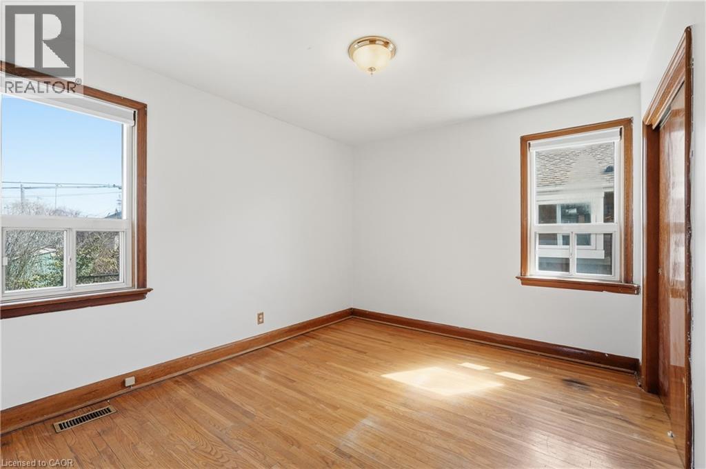 31 Sheridan Drive, Hamilton, Ontario  L9A 2C7 - Photo 16 - 40819167