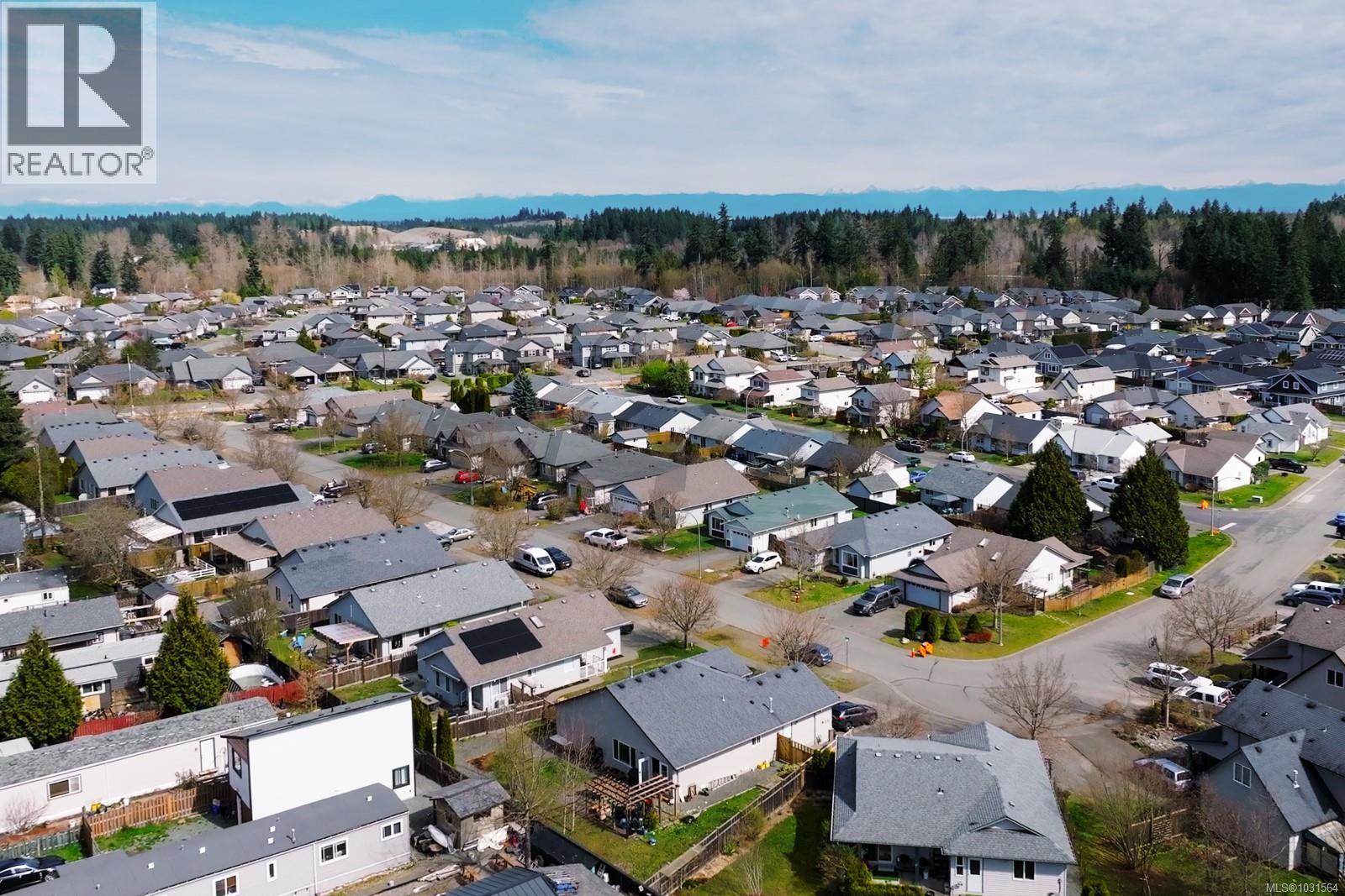 3292 Eighth St, Cumberland, British Columbia  V0R 1S0 - Photo 29 - 1031564